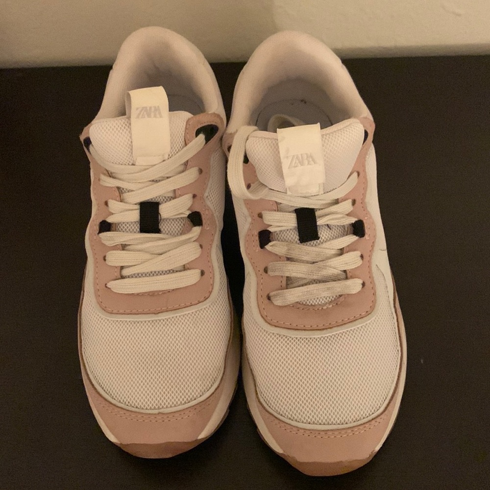 Zara Sneakers